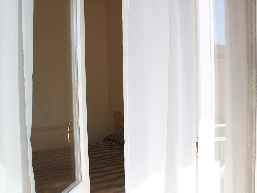 Hotel Marina Rimini Bilik gambar